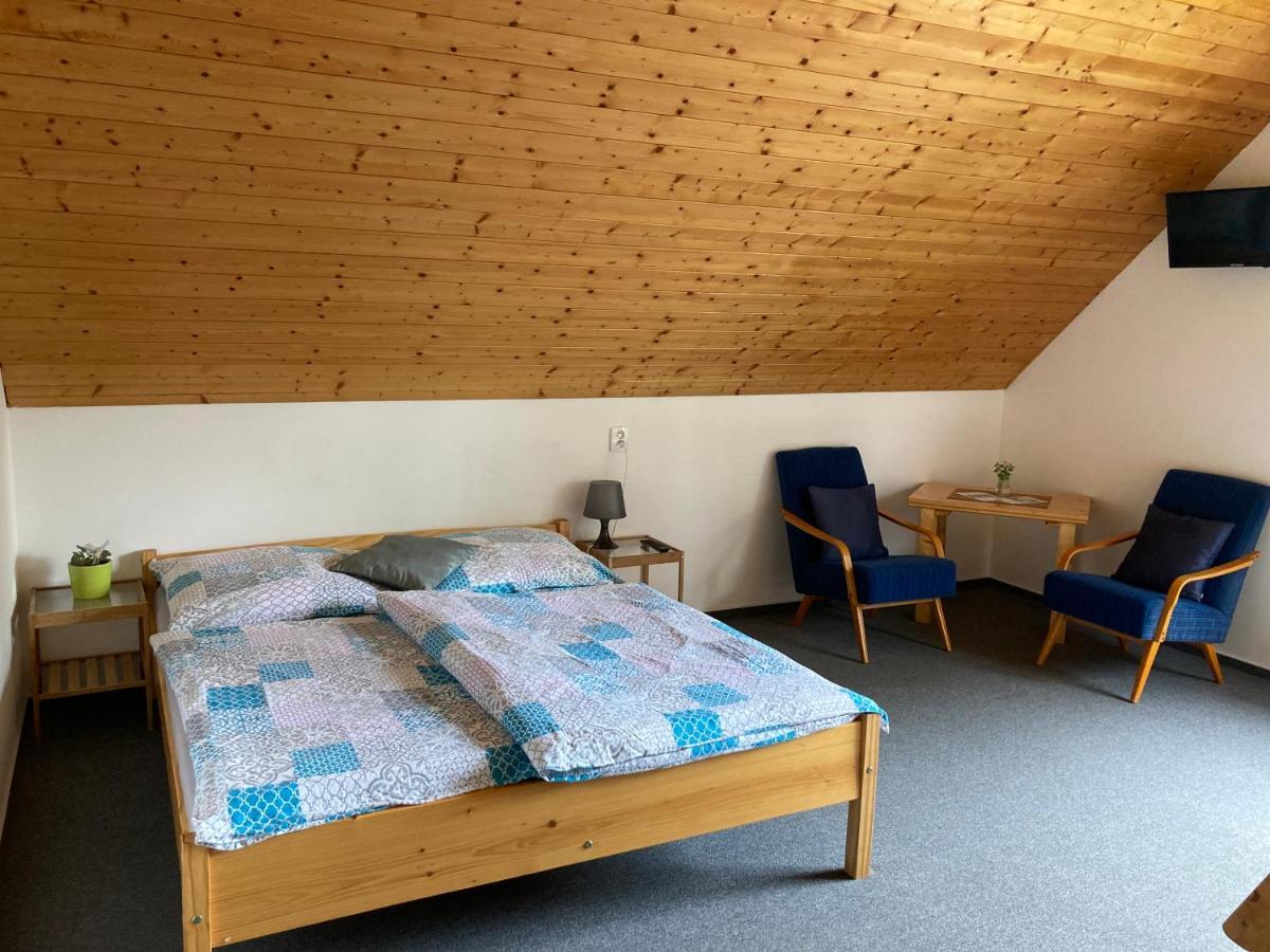 Ubytovani Trombly Loučná nad Desnou Exteriör bild