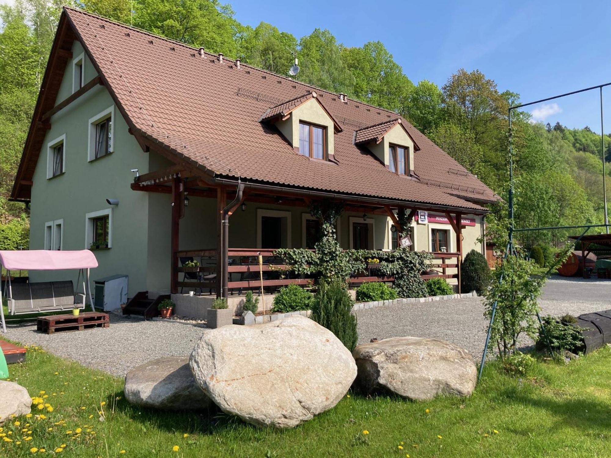 Ubytovani Trombly Loučná nad Desnou Exteriör bild